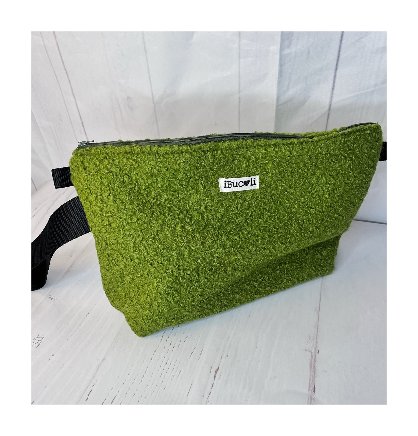 pochettone: borsa pochette grande con maniglia