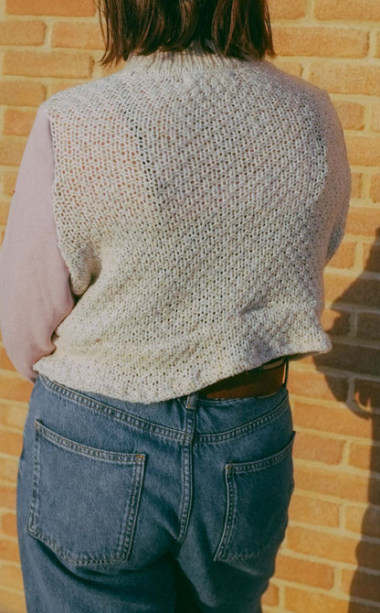 Upcycling-Maglione panna e felpa rosa