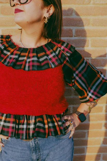 Upcycling- Maglione rosso e tartan