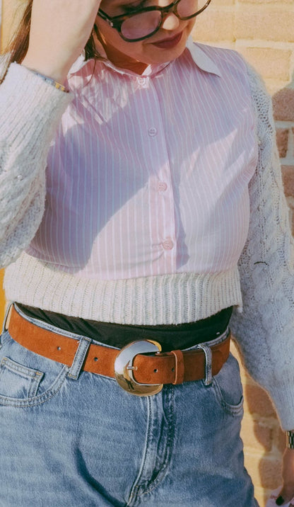 Upcycling-camicia a righe rosa e maglione